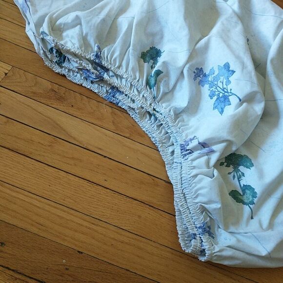 VTG Westpoint Stevens Twin Fitted Flat Sheet Set Blue Floral  Cotton Blend - Picture 7 of 11